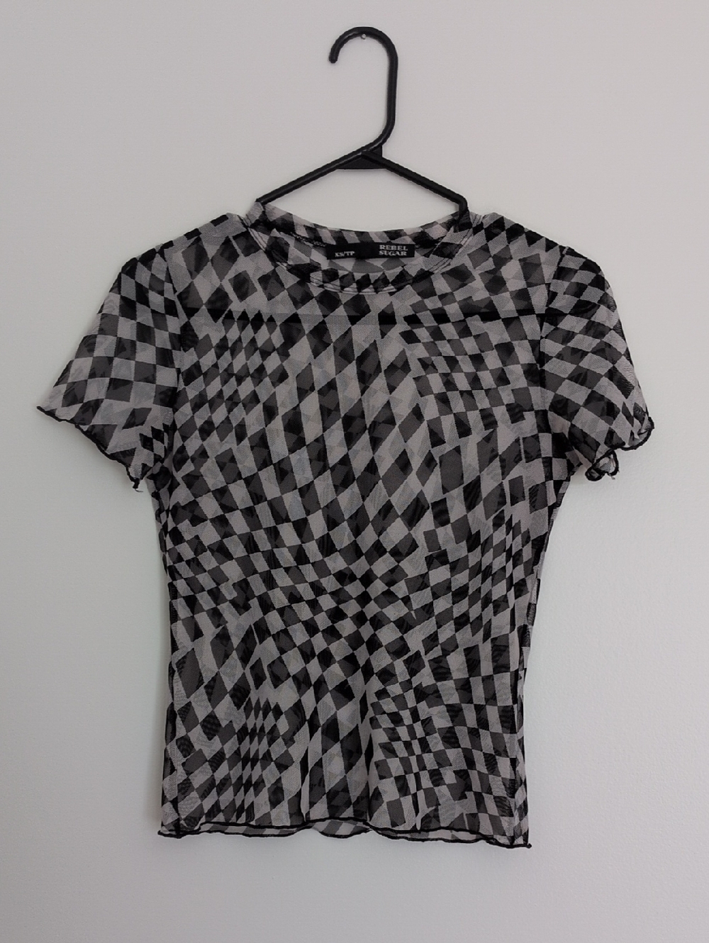 Rebel Sugar Black & White Geometric Mesh Short Sleeve Top